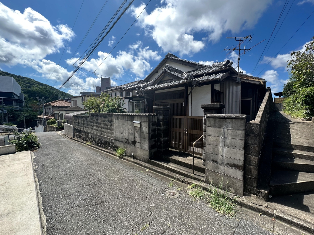 福岡県北九州市八幡西区紅梅3丁目【土地】をお預かりしました。